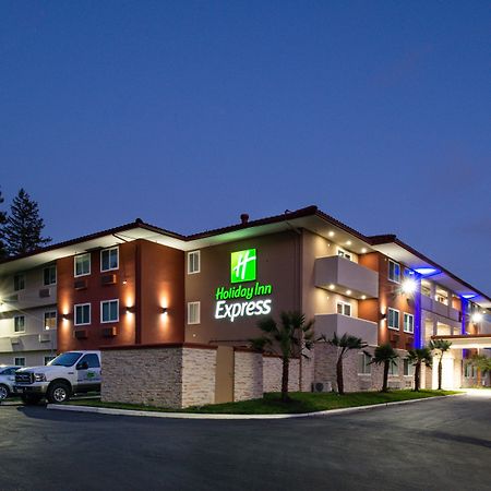 Holiday Inn Express - Santa Rosa North By Ihg Bagian luar foto