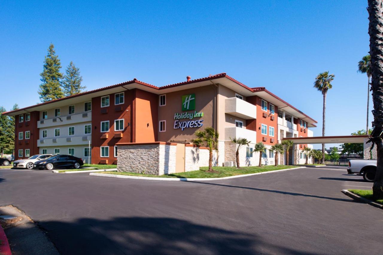 Holiday Inn Express - Santa Rosa North By Ihg Bagian luar foto