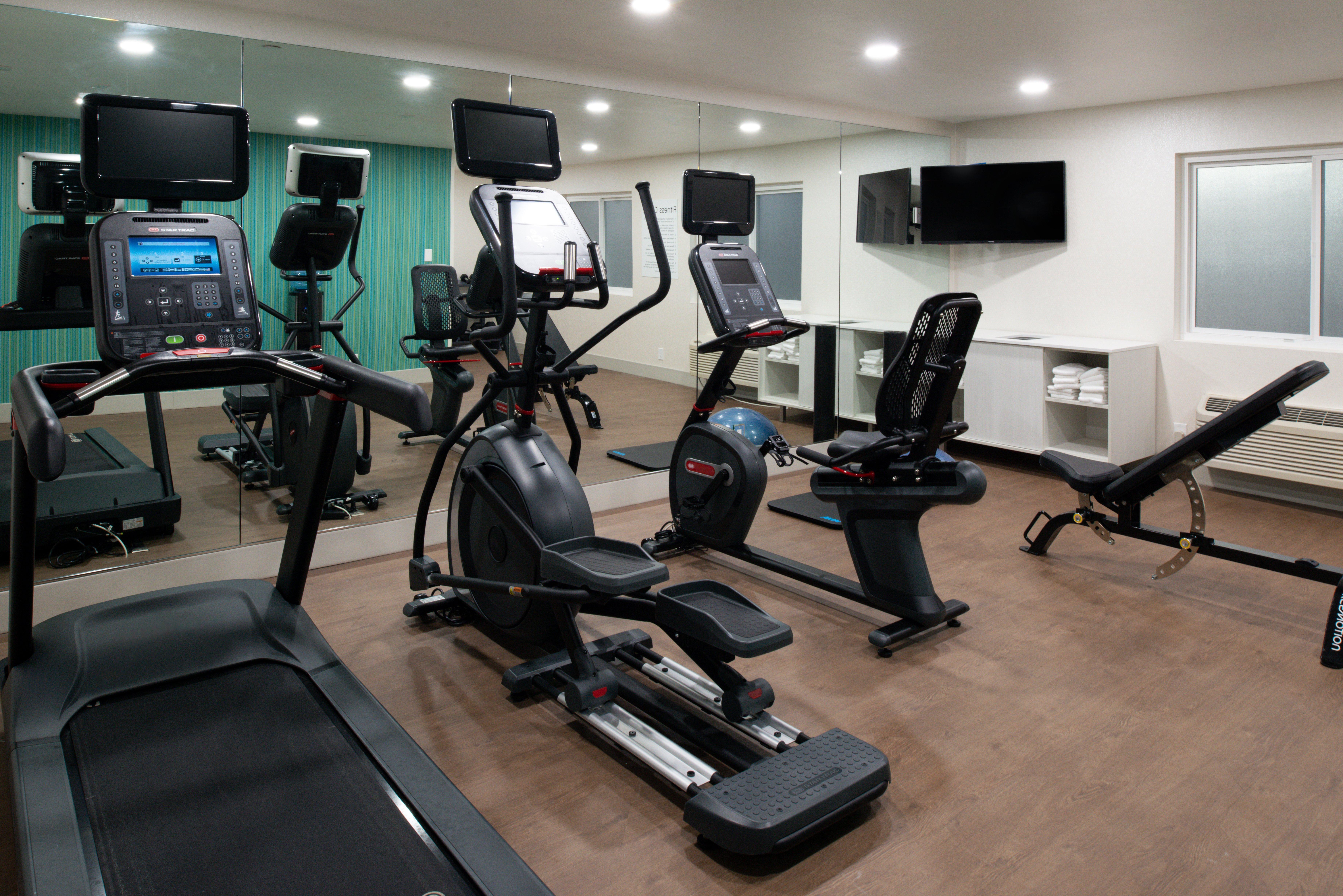Holiday Inn Express - Santa Rosa North By Ihg Bagian luar foto