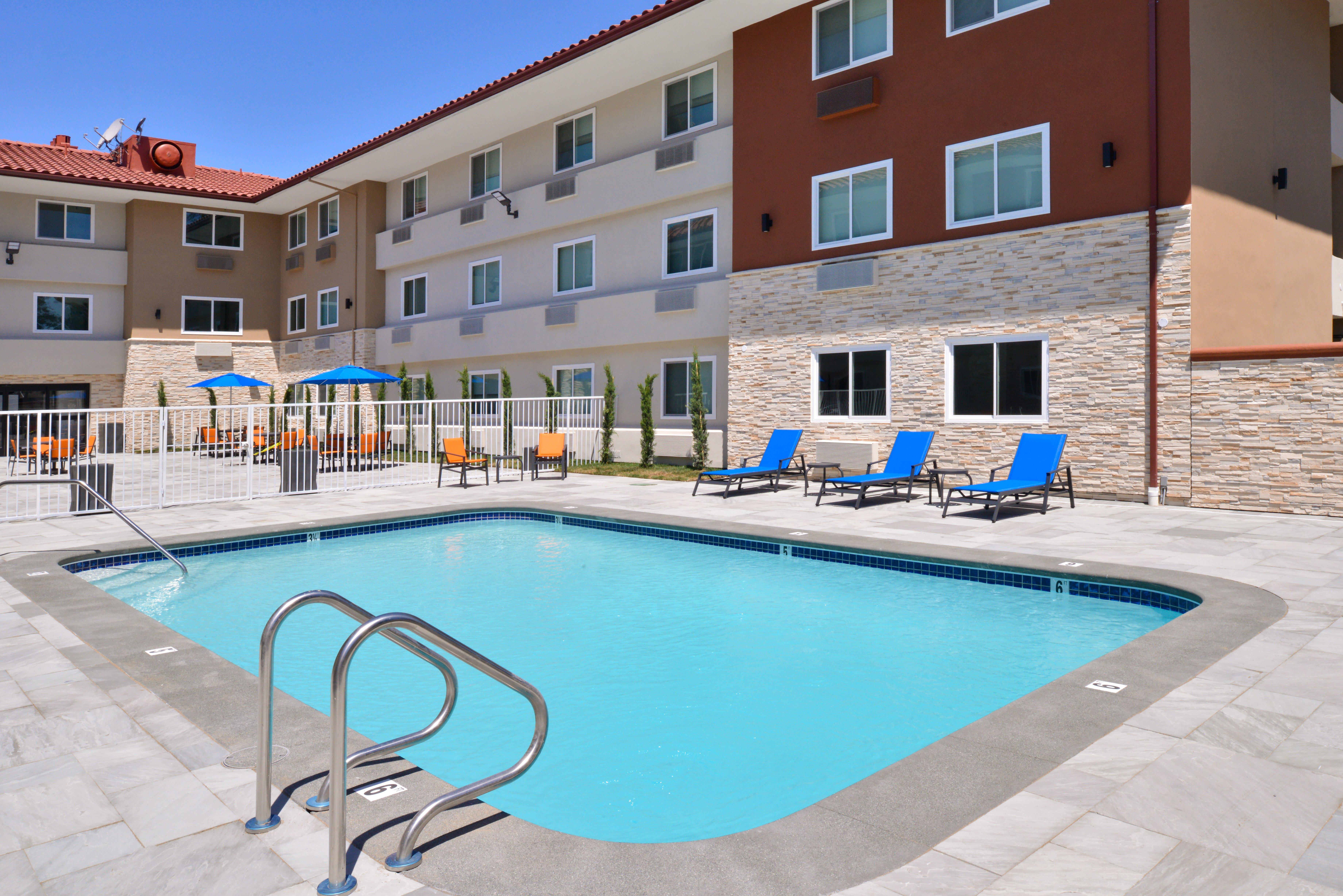 Holiday Inn Express - Santa Rosa North By Ihg Bagian luar foto