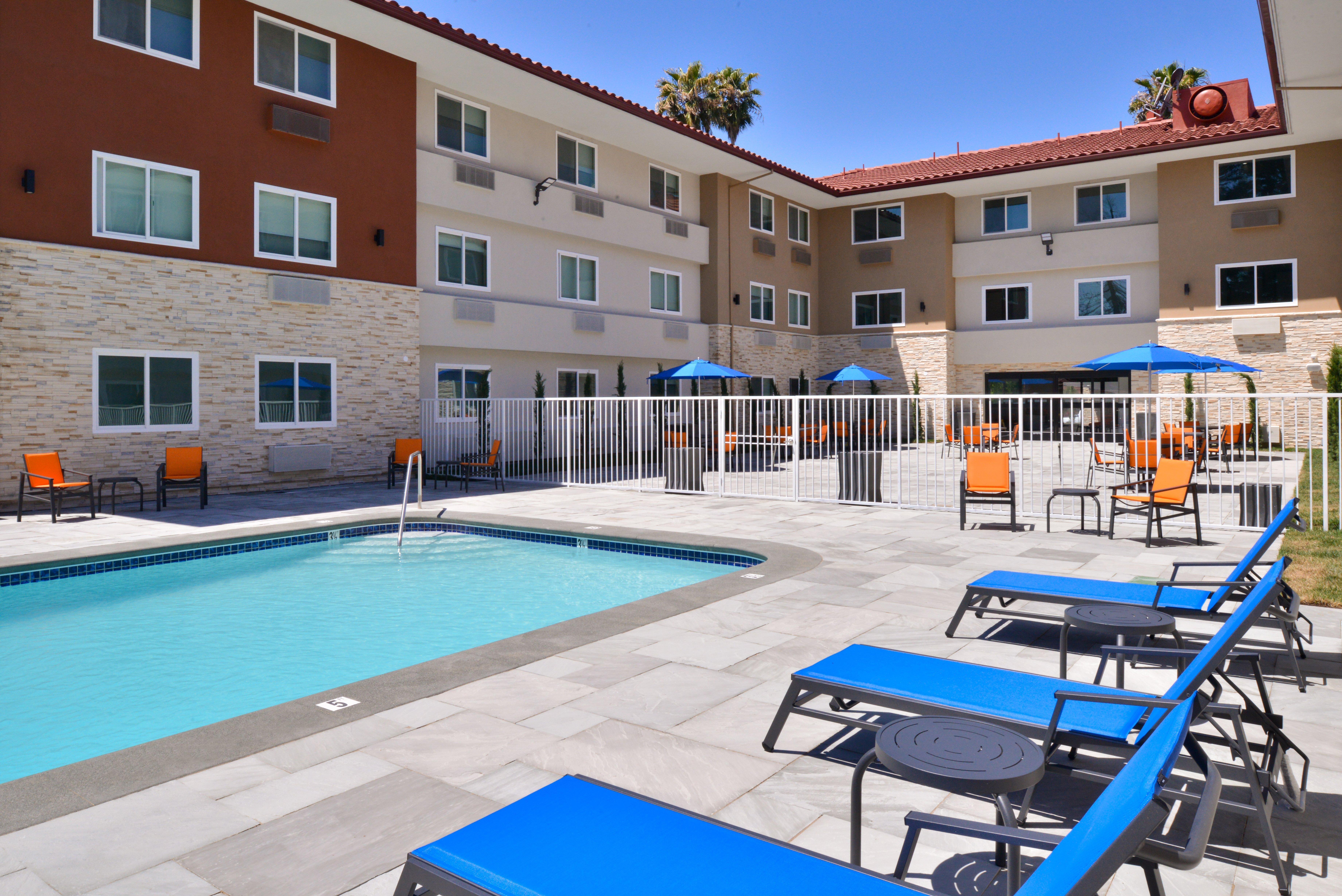 Holiday Inn Express - Santa Rosa North By Ihg Bagian luar foto